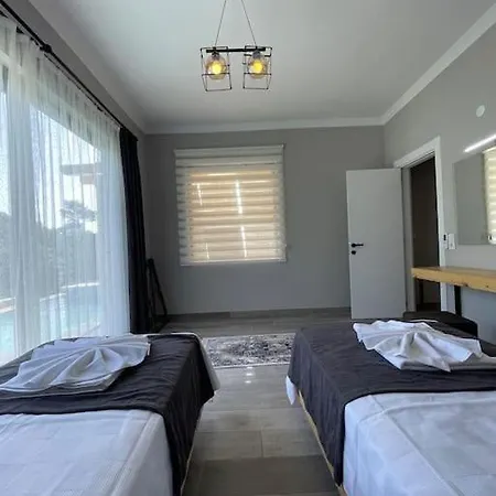 Hotel Oerencik *