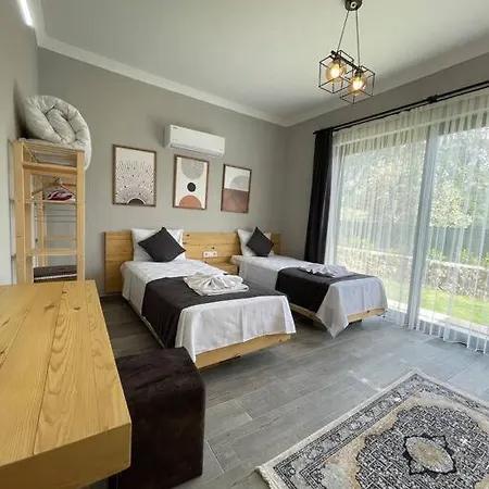 Oerencik Hotel *