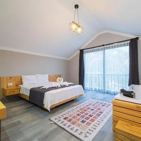 Oerencik Hotel *